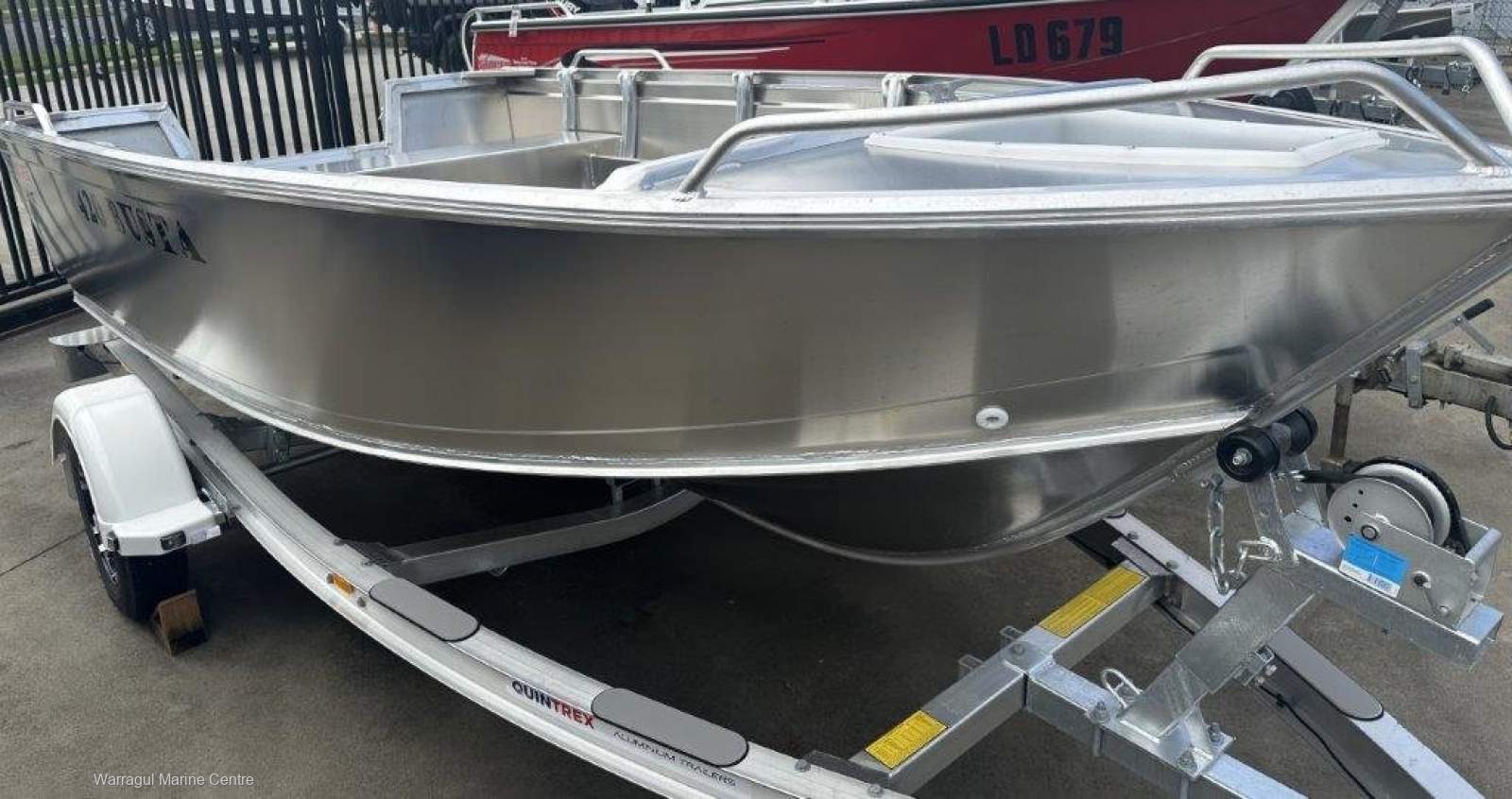 Quintrex 2026 420 Busta | DF40 TIller | Quintrex 749kg I-Beam alloy trailer