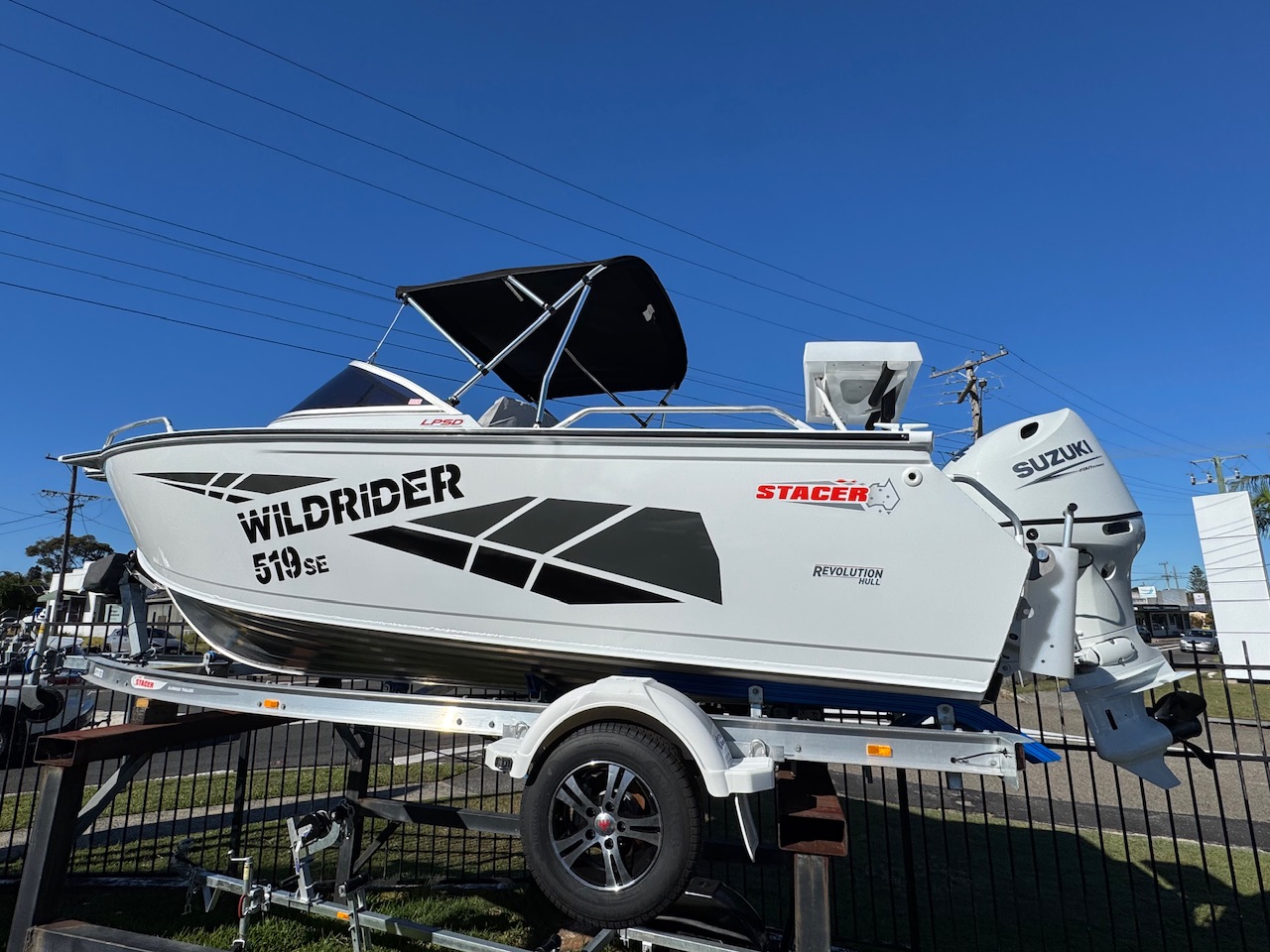 STACER 519 WILDRIDER SE & 115HP SUZUKI